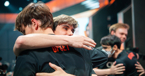 Zwei Klatschen, ein Fast-Throw: Fnatic löst letztes Worlds-Ticket der LEC