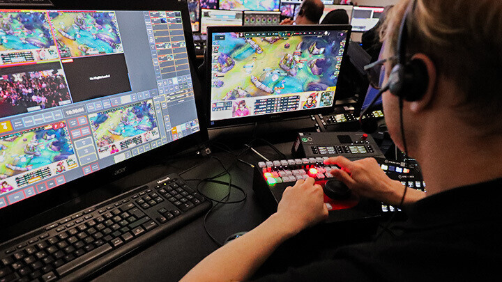 Replay Operator